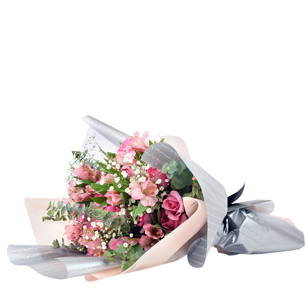Premium Mixed Pink Roses Bouquet with Designer Ribbon – how the gift is presented