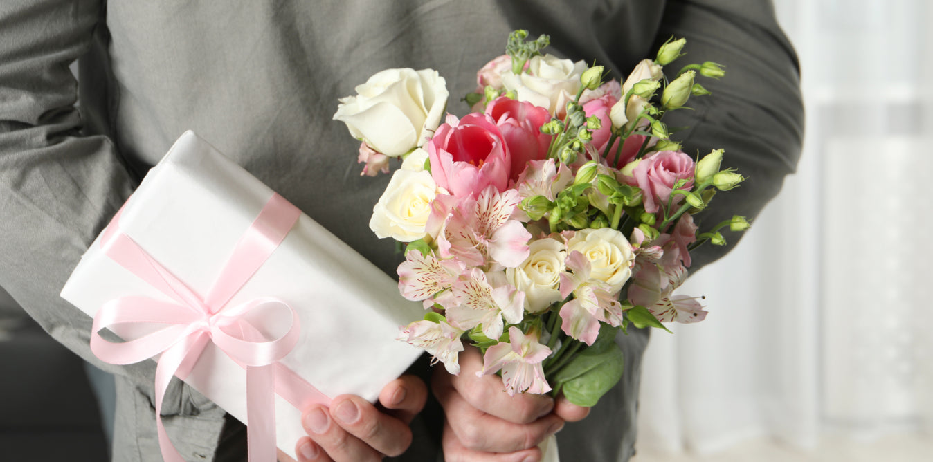 America Blooms - Flower gifts, floral arrangements, bouquets, flowers, Illinois Flower Delivery. America Blooms - Flower gifts, floral arrangements, bouquets, flowers, Illinois Flower Delivery.