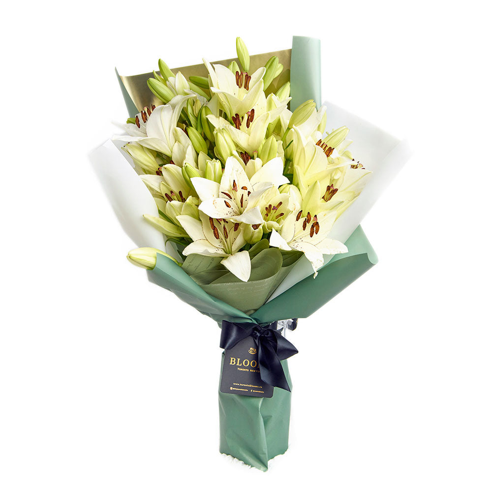 Classic White Alstroemeria and Lily Floral Wrap Bouquet – how the gift is presented