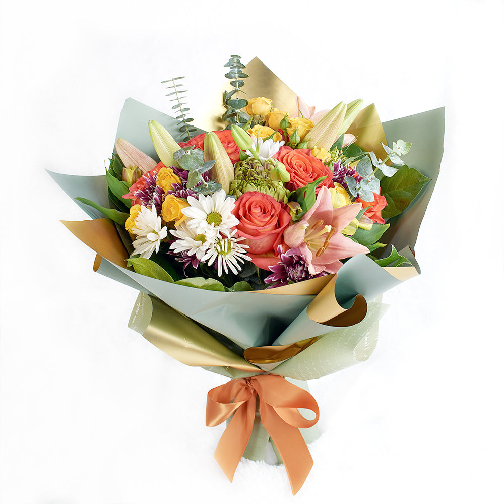 Mixed floral rose and lily bouquet. Blooms America Delivery.