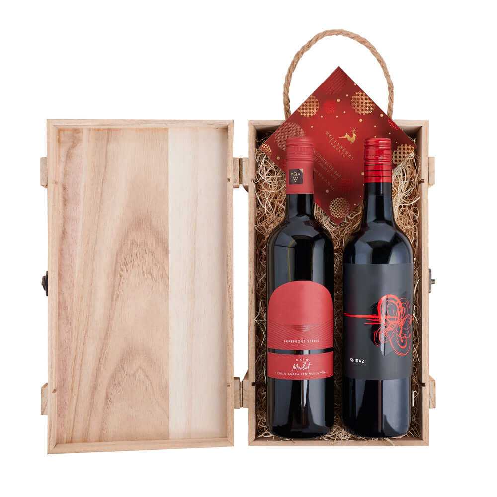 Christmas Wine Gift Basket with 2 Bottles and Gourmet Chocolate – how the gift is presented