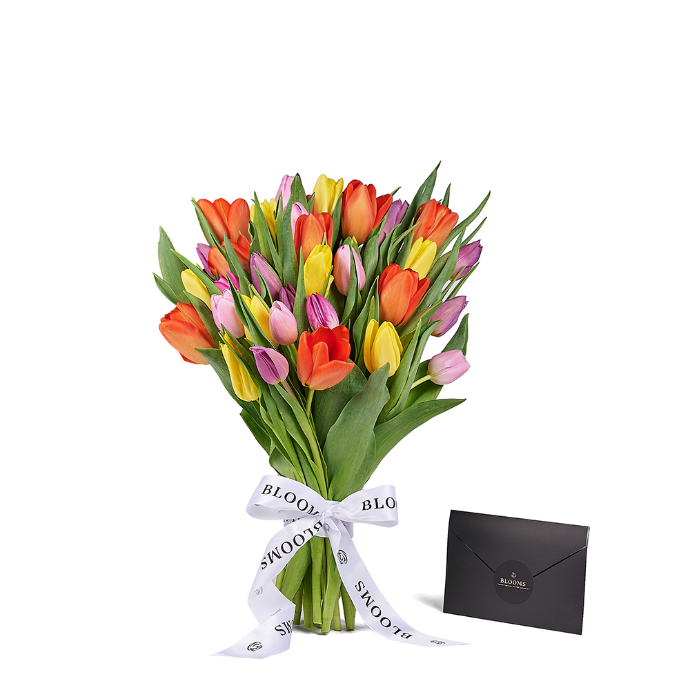 Seasonal Tulip Flower Bouquet – how the gift is presented