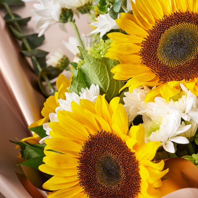 Eternal Sunshine Sunflower Bouquet, assorted flower bouquet, sunflowers bouquet, sunflowers, floral. bouquet delivery america, america