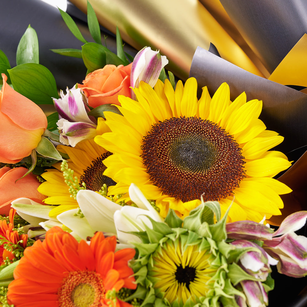 Let Your Life Shine Sunflower Bouquet - Blooms America - Blooms America flower delivery