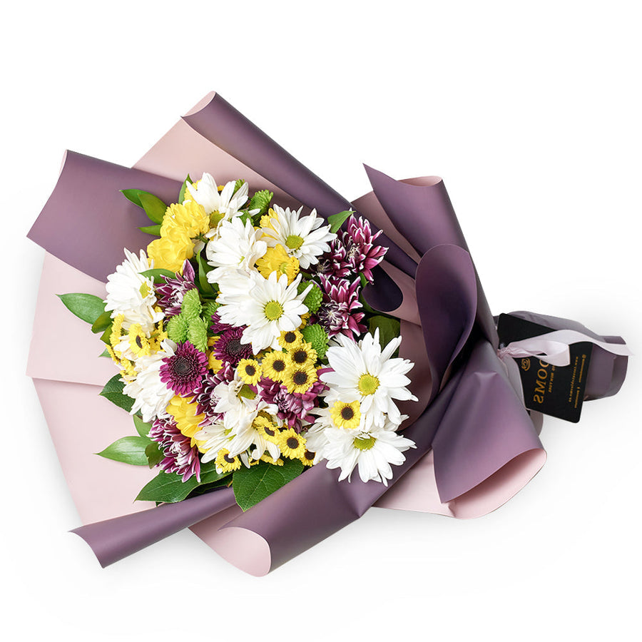 Mother's Day Wildflower Daisy Bouquet, Multi-coloured mixed daisy bouquet from America Blooms - America Delivery.