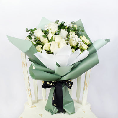 Parisian Whisper Tea Rose Bouquet, from America Blooms - America Delivery.