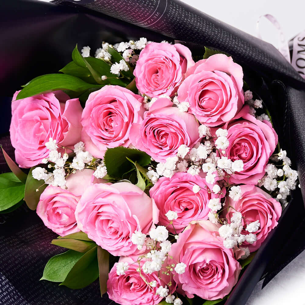 Valentine's Day 12 Stem Pink Rose Bouquet With Box & Champagne, Valentine's Day gifts, Blooms America Flower Delivery