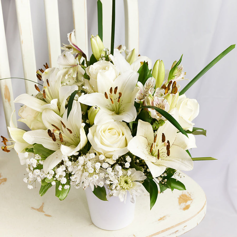 Alabaster Mixed Lily Arrangement – Lily Gifts – Blooms America delivery