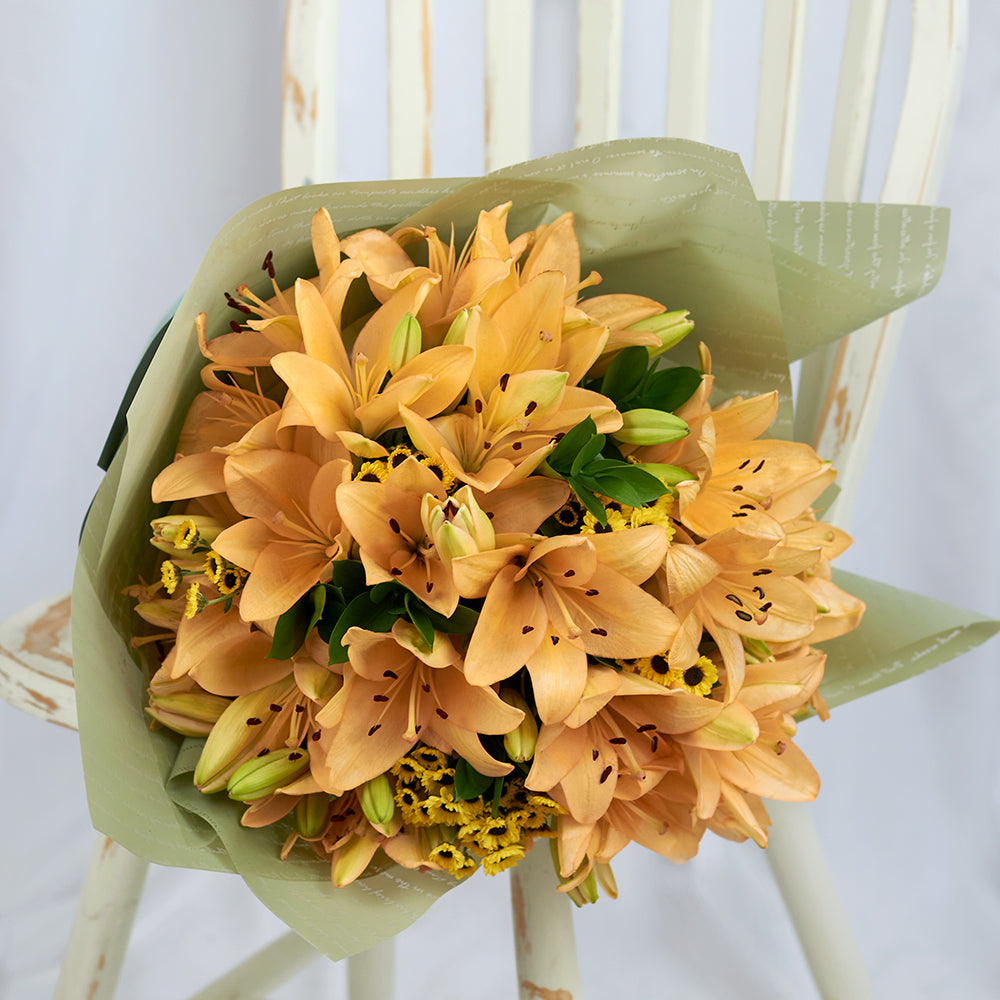 yellow lily flower arrangement Lily Gifts | Amber Celebration Lily Bouquet - America delivery
