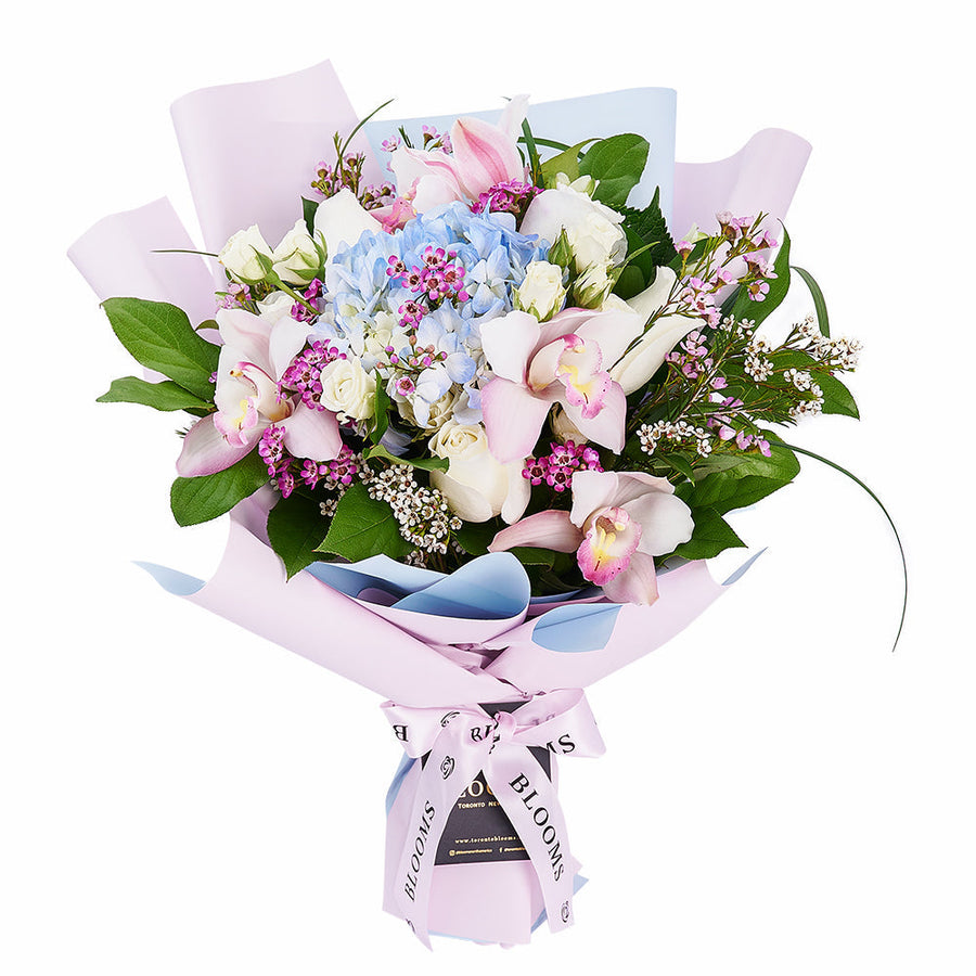 Graceful Blue Hydrangea Bouquet – Mixed Bouquets– America Blooms delivery