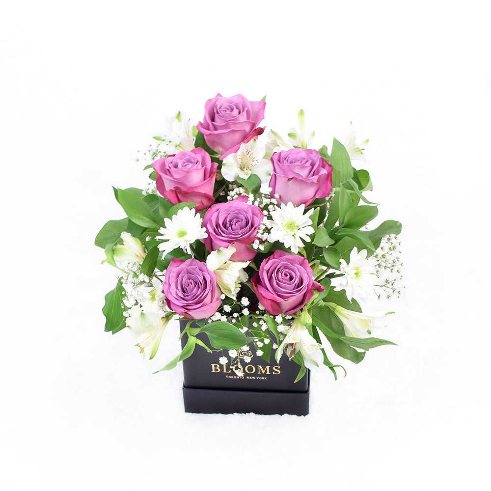 Premium Mixed Floral Square Hat Box with Wine and Chocolates Gift – how the gift is presented
