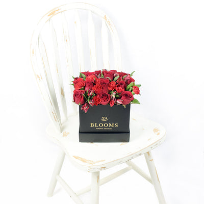 Red Radiance Hat Box - Red Rose Blooms America Delivery