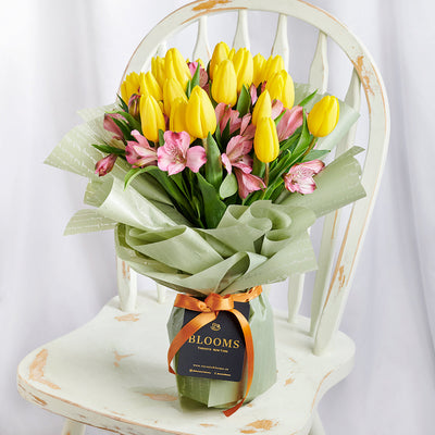 Spring Radiance Mixed Bouquet, Tulip and alstroemeria mixed bouquet from America Blooms - America Delivery.