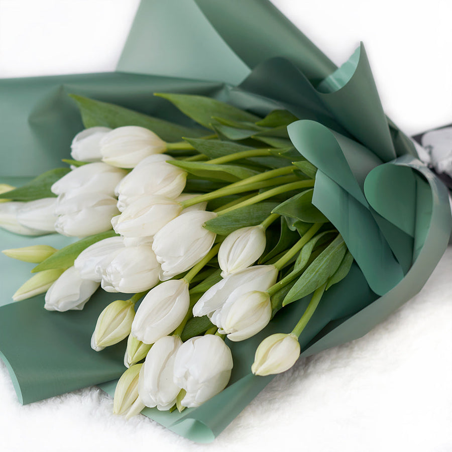 America Blooms  Flower Delivery - America Blooms Delivery Flower Gifts - Tulip Bouquet